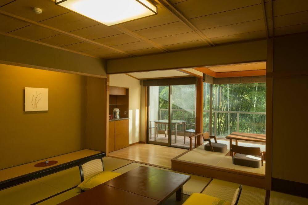 Kuriya Yasohachi Hotel Kaga  Buitenkant foto